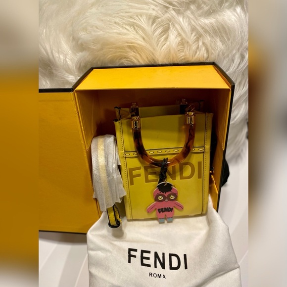 Fendi Mini Sunshine Shopper - Picture 4 of 10